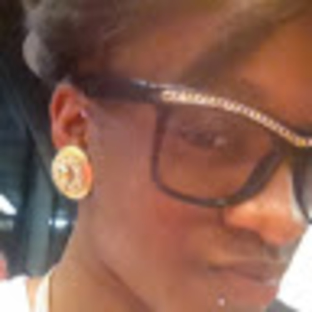Meet your Posher, Teria